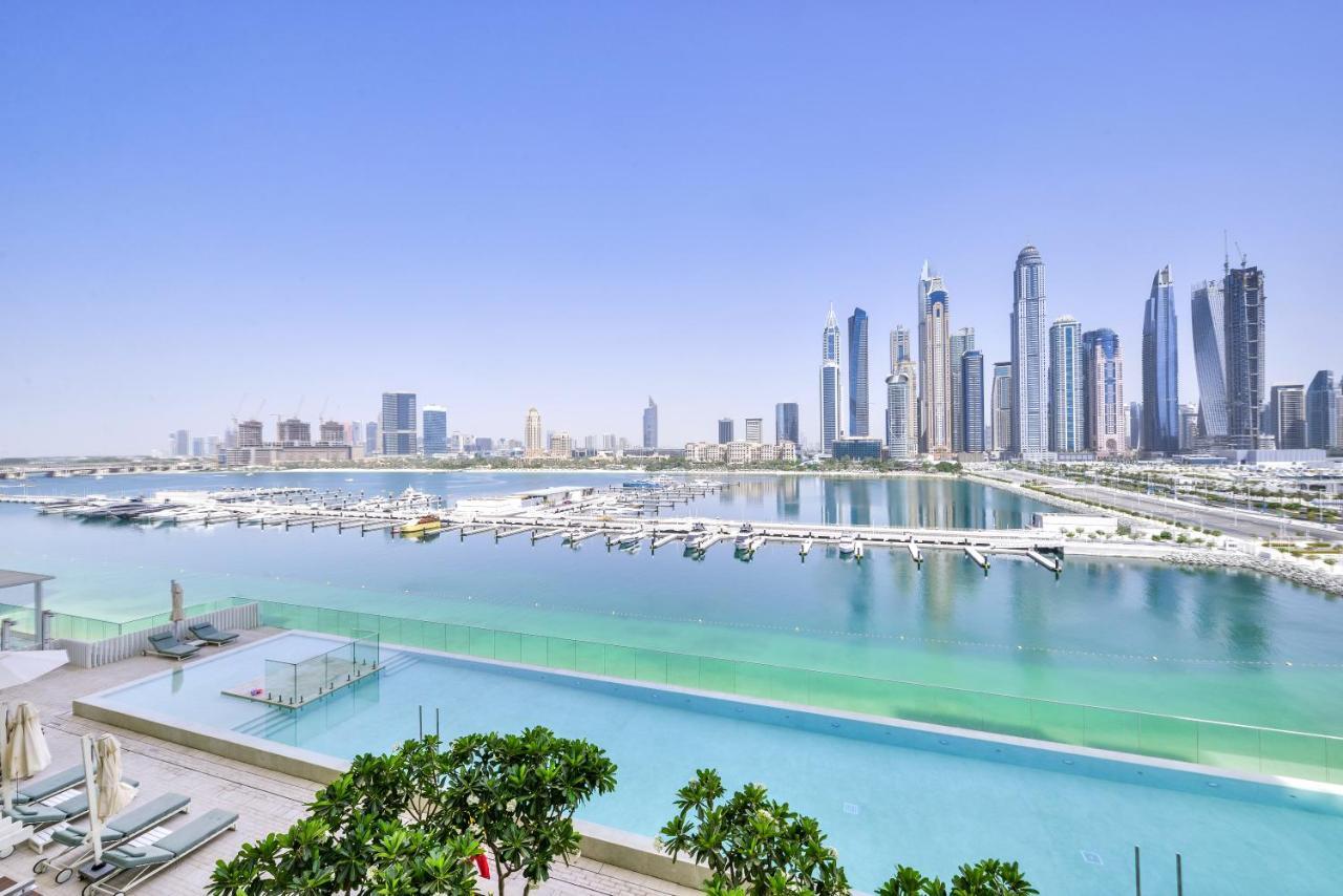 Ultra Luxury Emaar Beachfront - Private Beach And Pool Дубай Екстер'єр фото