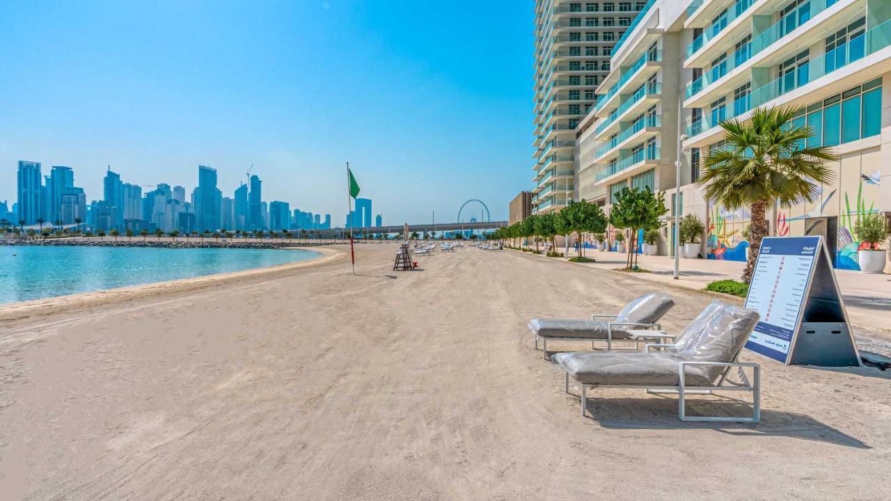 Ultra Luxury Emaar Beachfront - Private Beach And Pool Дубай Екстер'єр фото