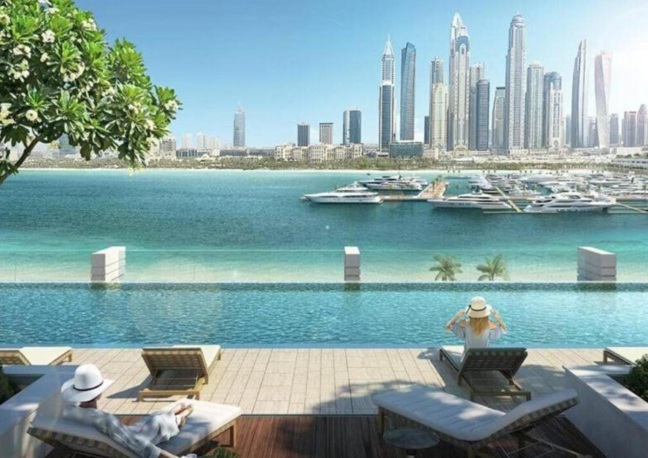 Ultra Luxury Emaar Beachfront - Private Beach And Pool Дубай Екстер'єр фото