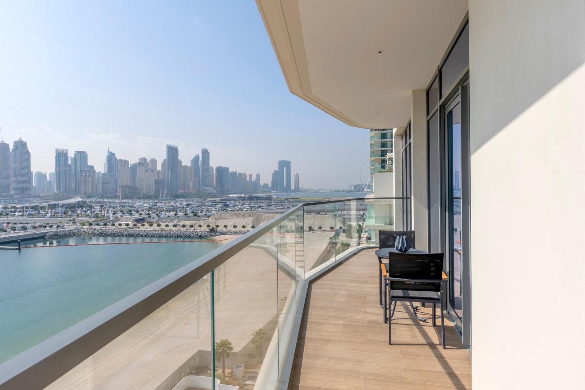 Ultra Luxury Emaar Beachfront - Private Beach And Pool Дубай Екстер'єр фото